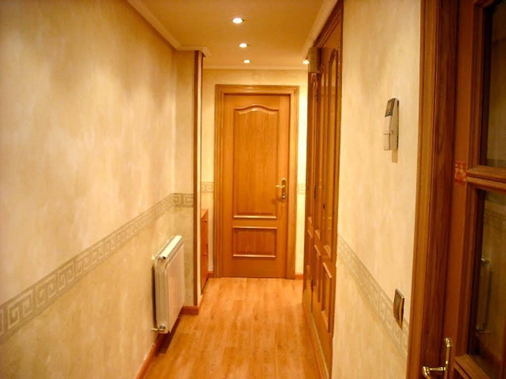 Pension Calfred II โลโกรโญ ภายนอก รูปภาพ