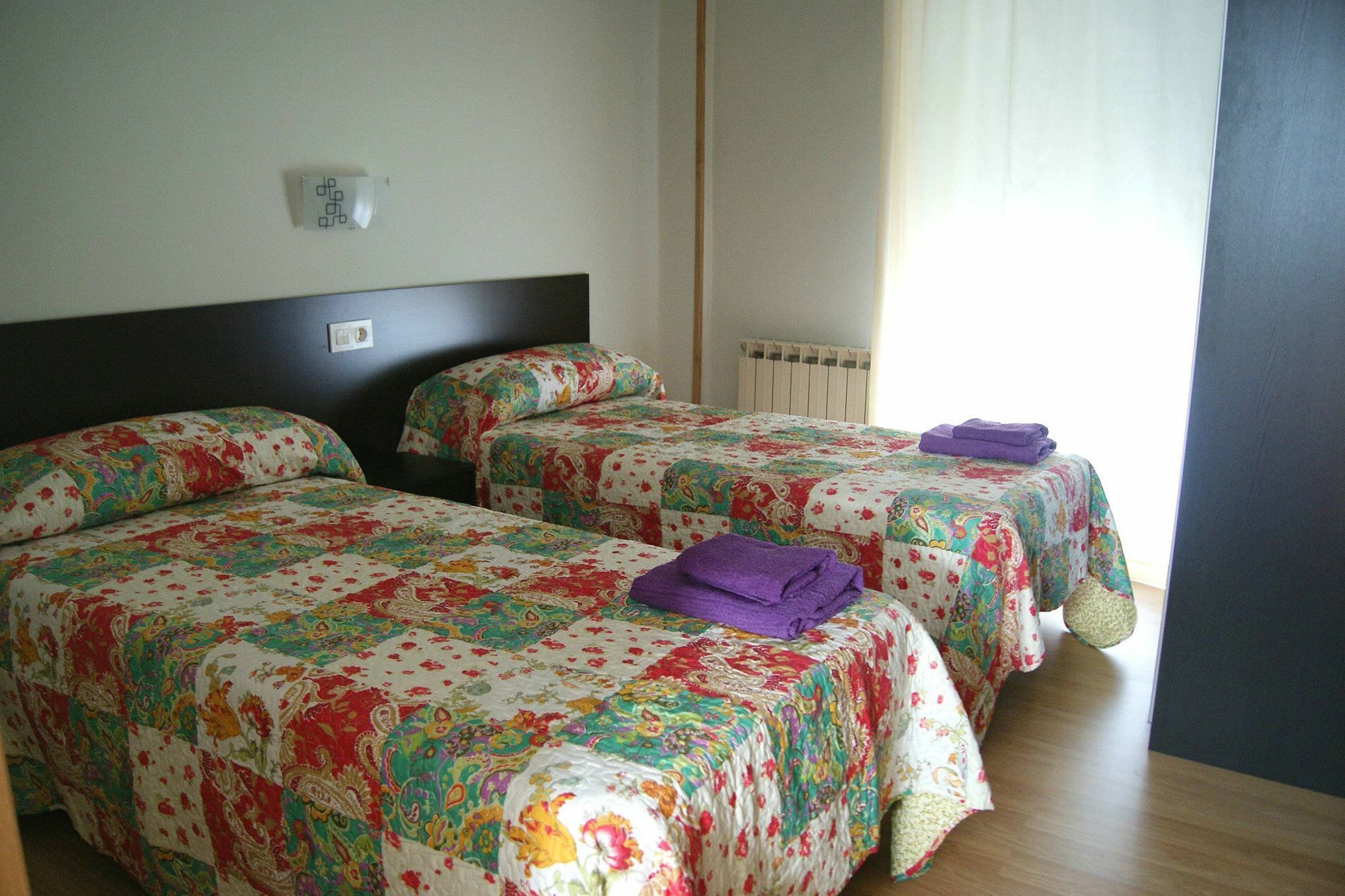 Pension Calfred II โลโกรโญ ภายนอก รูปภาพ